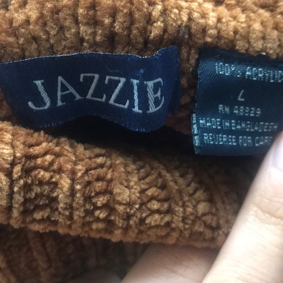 Brown cowl neck fringe large sweater - Picture 4 of 5